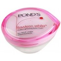 PONDS Flawless White Visible Lightening Daily Cream  (50 g)