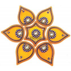 Prahill Designer Acrylic Rangoli Flower Shape (Set of 7 pcs)